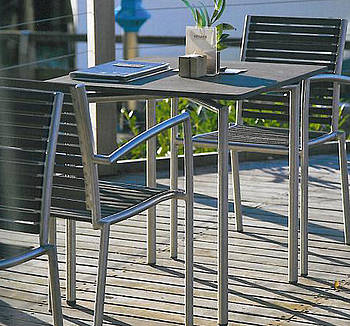 Outdoor Bistroeinrichtung Tisch mit Stühlen